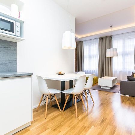 Top Location Old Town Brand New 2Bd Apartment Praha Eksteriør bilde