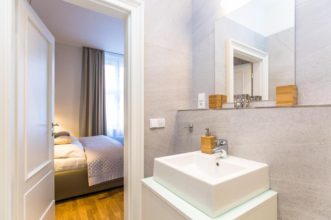 Top Location Old Town Brand New 2Bd Apartment Praha Eksteriør bilde